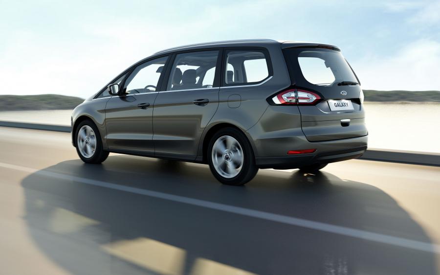  Ford Galaxy 2015 года  (фото 7 из 19)